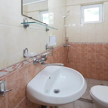 Отель Family Andreev Несебр