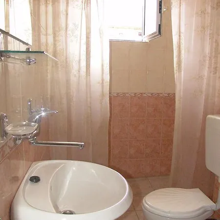 Отель Family Andreev