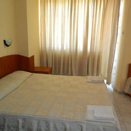 Family Andreev Otel Misivri